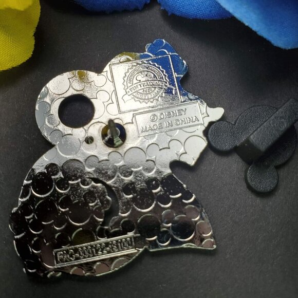 Disney Chip Dale Trading Pin 2020 Chipmunk Lapel Pin Brooch Jewelry Accessories - Picture 4 of 6